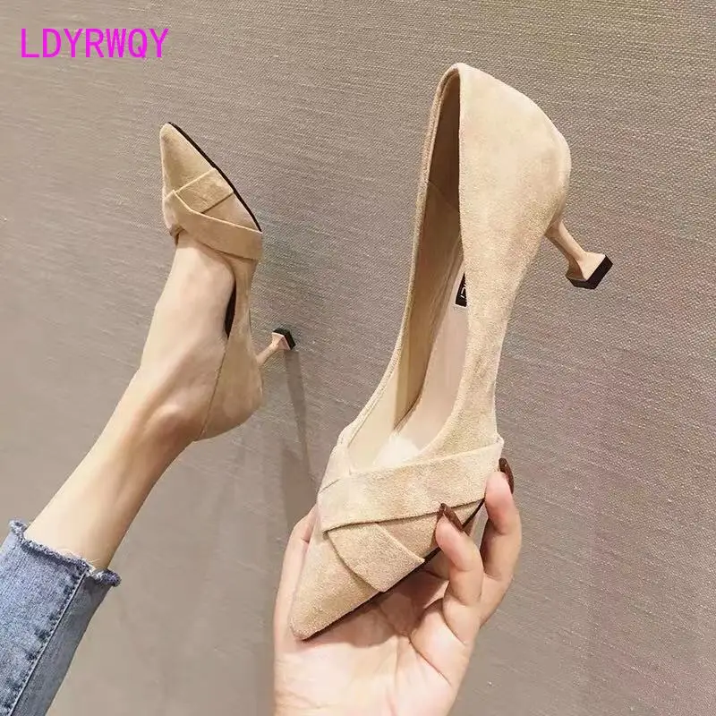 

High heels women's 2022 spring new wild mid-heel professional shallow mouth girl