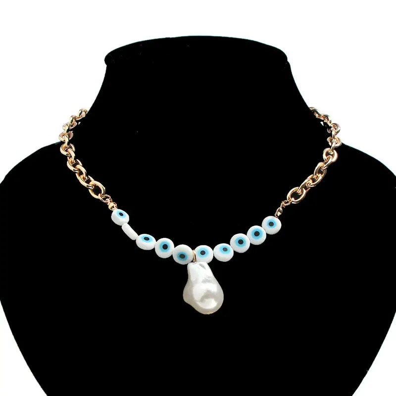 

Ethnic Irregular Pearl Beaded Necklace For Women Handmade Jewelry Colorful Glass Bead Necklaces Big Imitation Pearls Choker 2021