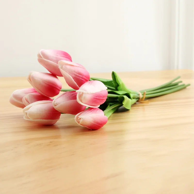 light pink 9 шт. красивые настоящие на ощупь цветы латексные тюльпаны искусственный букет поддельный цветок Свадебный букет декоративные цветы для свадьбы - Цвет: light pink