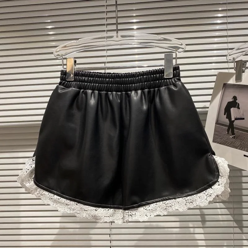 

Женские шорты из искусственной кожи с кружевом и крючком, осень 2021, новый стиль, повседневные женские шорты из трех частей с эластичным пояс...