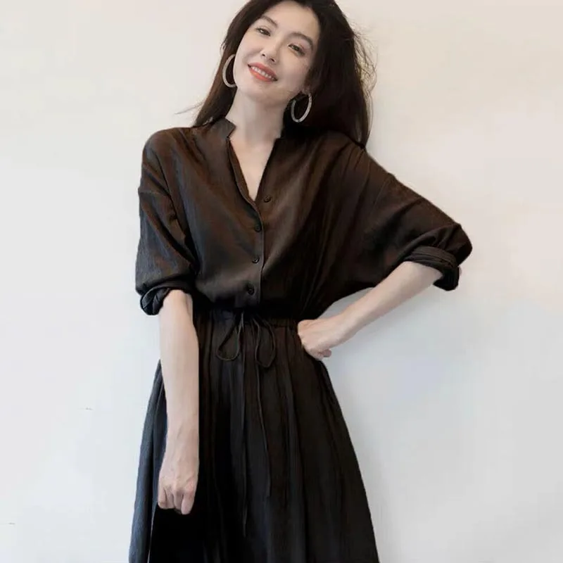 

Ladies Fashion Dress Slim And Thin Temperament V-neck Design Mid-length Skirt