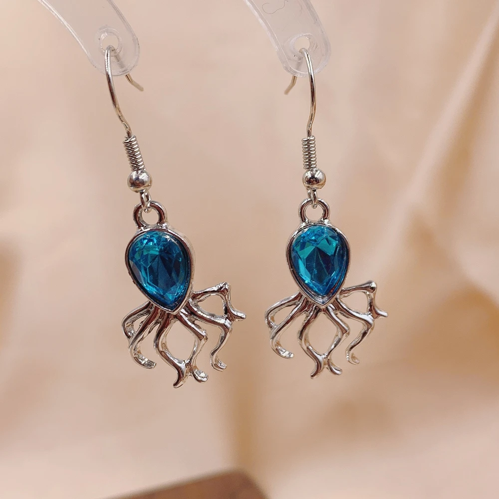 Модные простые серьги-подвески в виде осьминога с кристаллами и камнями для
