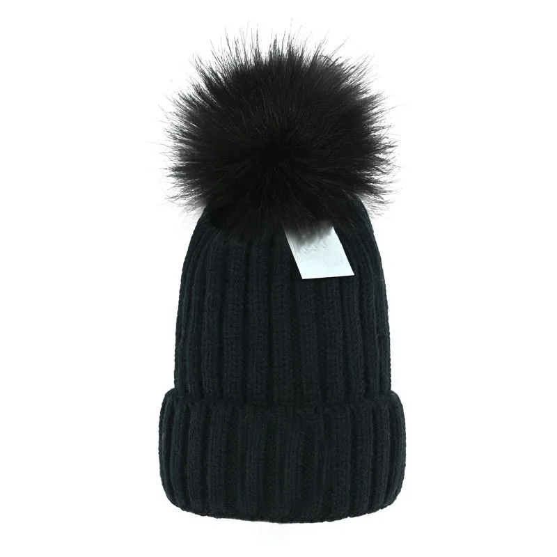 

2021M beanie New Winter caps Knitted Hats Women bonnet Thicken Beanies Raccoon Fur Pompoms Warm Girl Caps pompon