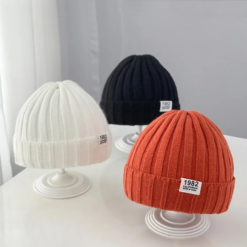 

Winter Hats For Women Men 1982 Tag Knittied Beanies Skullies Cap Unisex Warm Beanie Kpop Hat Fashion Solid Color Outdoor Bonnets