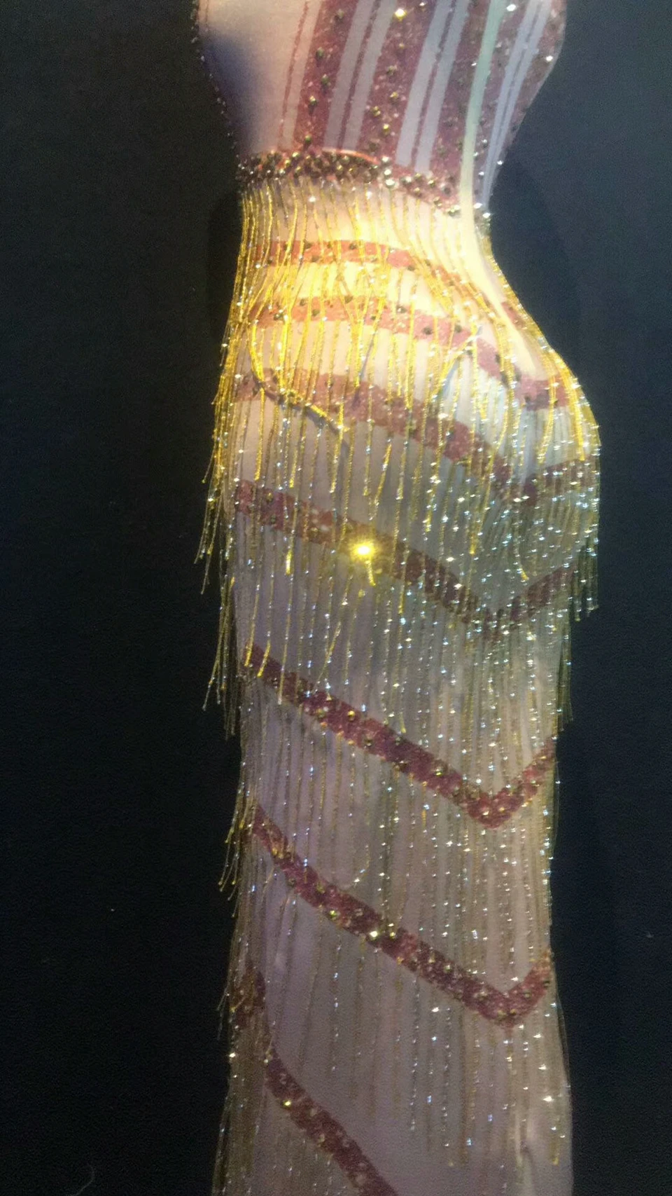 Женское платье стрейч с блестящими кристаллами вечернее праздничное бахромой