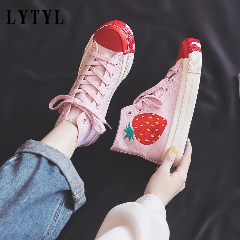 

Canvas Shoes for Women 2021 Spring New Strawberry Shoes Green Leaves Skateboard Shoes Outdoor Footwear Chic Sneakers B4-784