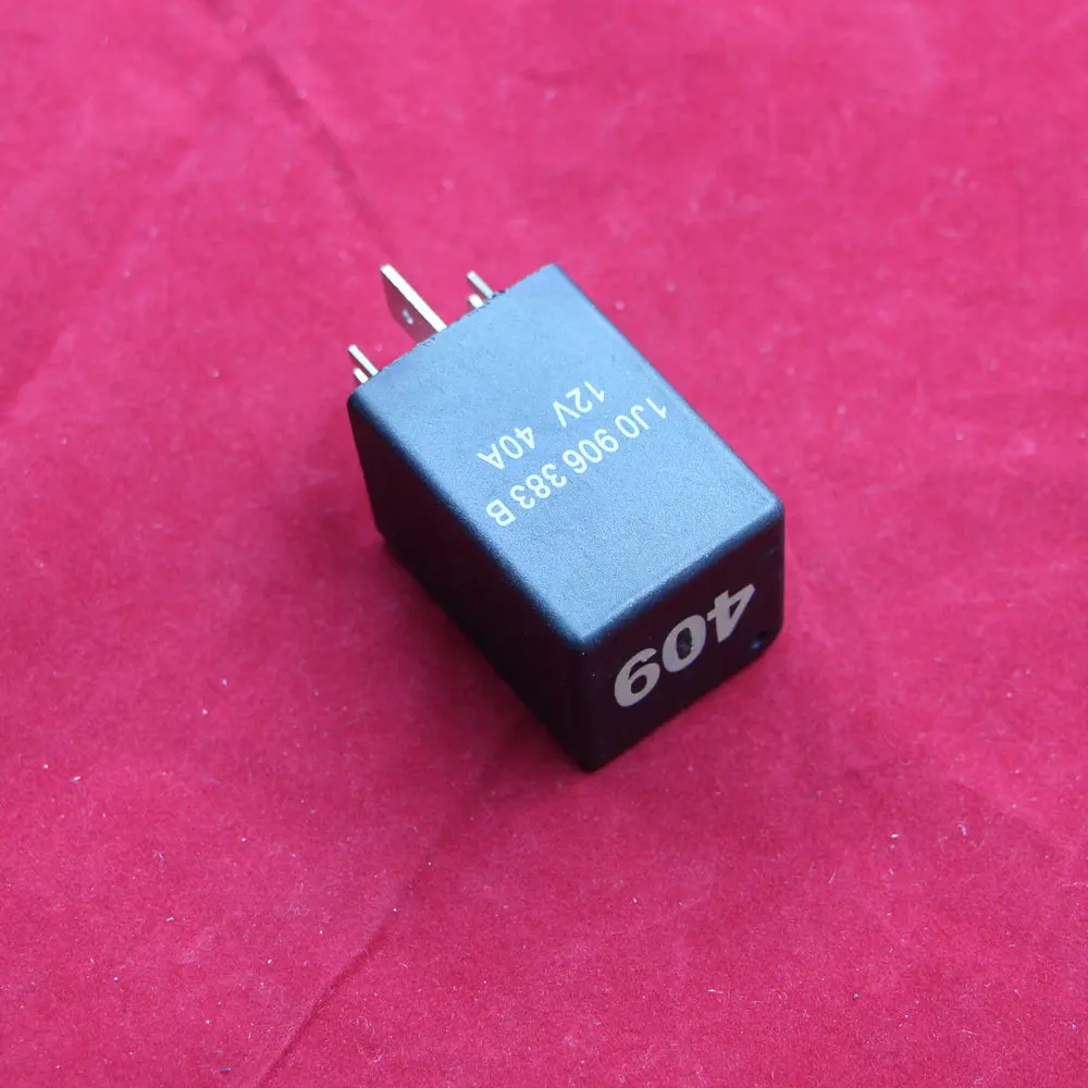Подходит к реле масляного насоса Old Bora Golf 4 MK4 409 контроллер 1J0 906 383