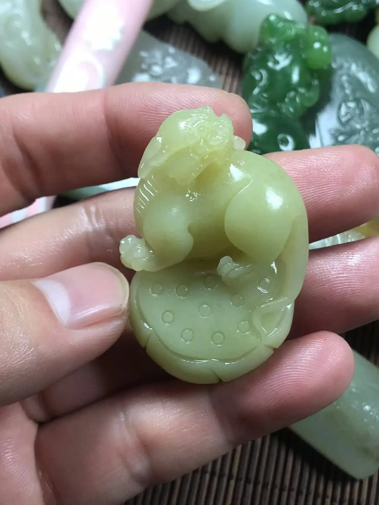 

Natural hetian jade A HandCarved green jade flower jadeite jade pendant jade necklaces pendants jewelry men woman
