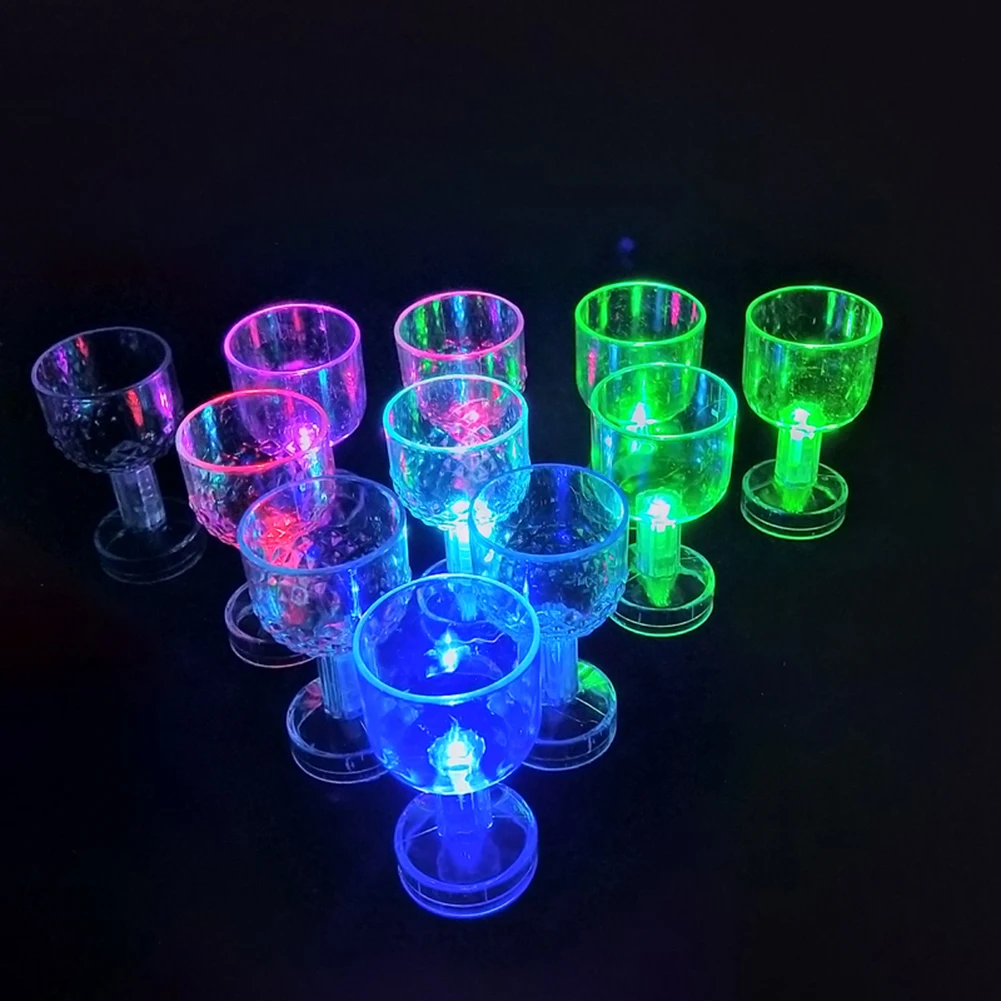 LED Flashing Color Change Water Activated Light up Beer Whisky 50ml Drink Cup Smooth design drink glass cocktail party novelty | Дом и сад