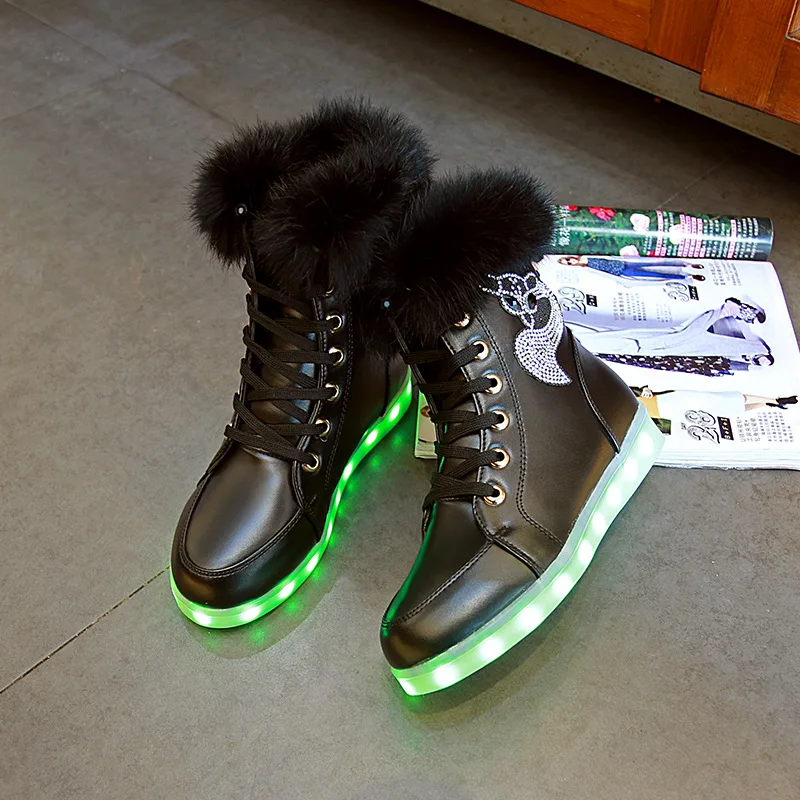Кроссовки с подсветкой подошвы Led ботинок обувь модные кроличий мех зимние