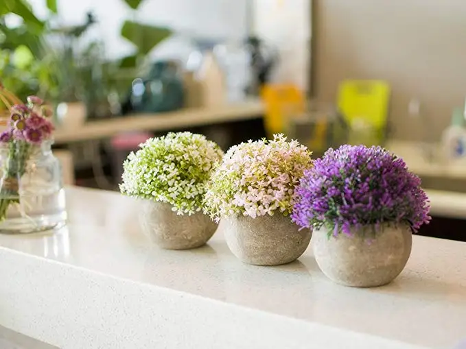 Искусственные пластмассовые растения в горшке разноцветные мини