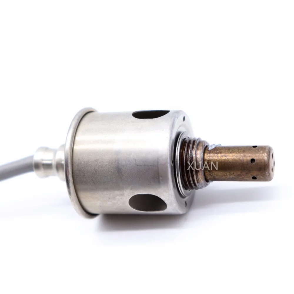 

XBoMing Lambda O2 Oxygen Sensor 89465-53230 For LEXUS IS250 LEXUS IS350 2006-2013 234-4518 8946553230