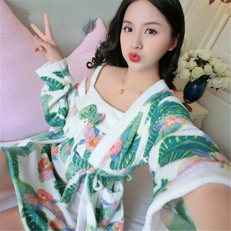 

2020 Winter Women pajamas set Warm Flannel Sleepwear Two-Piece Homewear Bath Robe Lingerie Suit Nightgown For Women