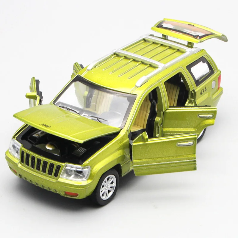 Модель игрушечного автомобиля Grand Cherokee из сплава 1/32 литый под давлением со звуком