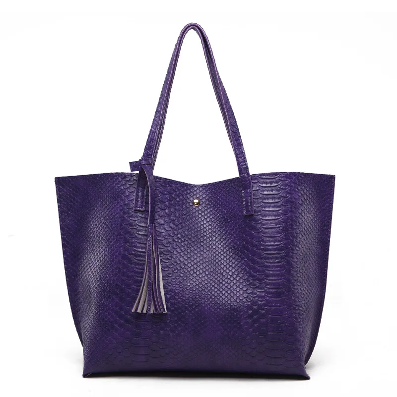 

2021 Leisure Fashion Women Leather Bag Retro Style Leather patter Bag Tassel Bag Tide Portable Handbag Casual Women Bag