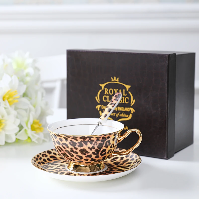 

Luxury High-Grade Bone China Leopard Print Coffee Cup Tea Cup Set with Saucer Spoon Drinkware Gift Box