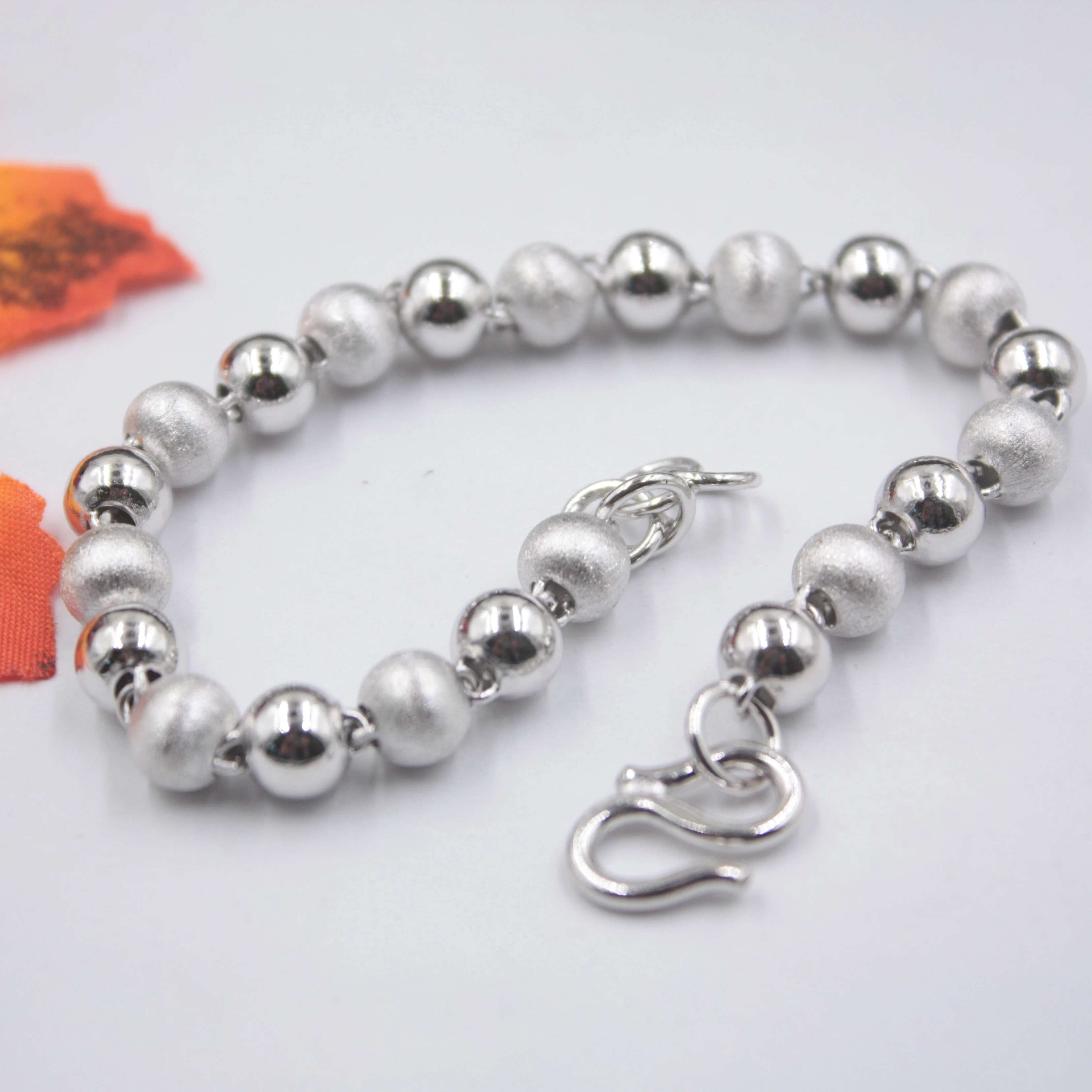 Женский браслет из стерлингового серебра S925 пробы с гладкими бусинами шар 7 мм