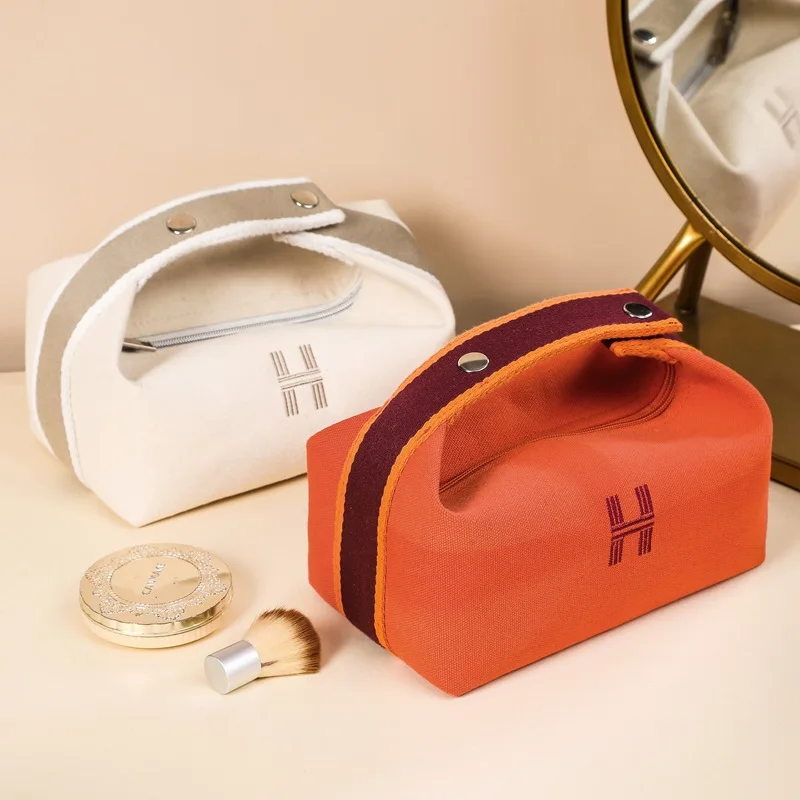

✅High Capacity Makeup Bag Travel Cosmetic Bag Waterproof Toiletries Storage Bags Travel Kit Ladies Beauty Bag organizador