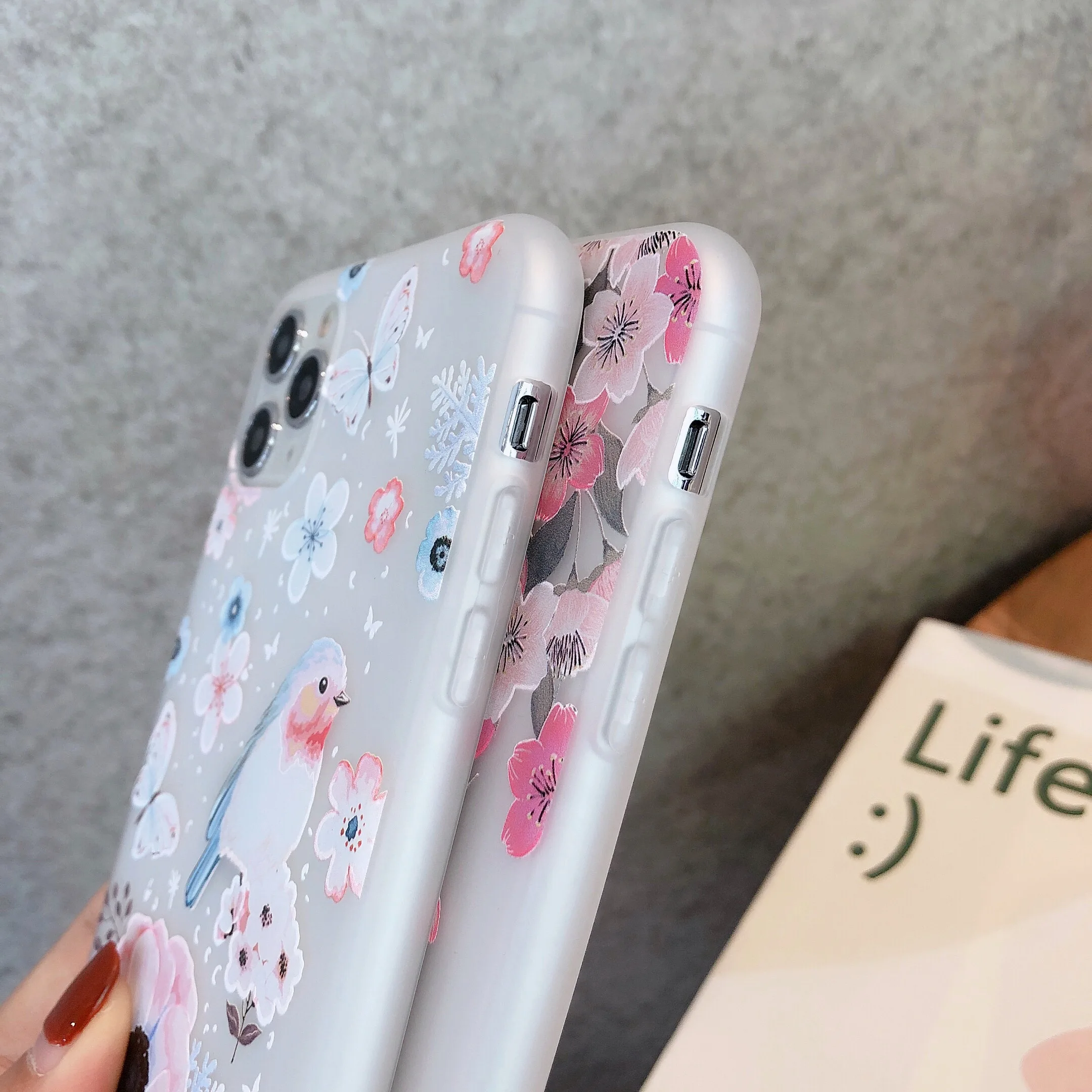 

3D Flower Relief Painted Phone Case For iphone 11 Pro Max Soft Silicone Cover For Iphone 6 6S 7 8 Plus X XR XS Max SE 2020 Case