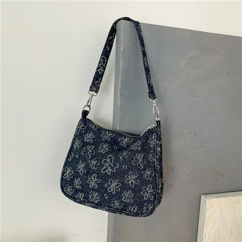 

Classic Luxurious French Canvas Women's Fashion Printed Hand Chain One Shoulder Armpit Bag