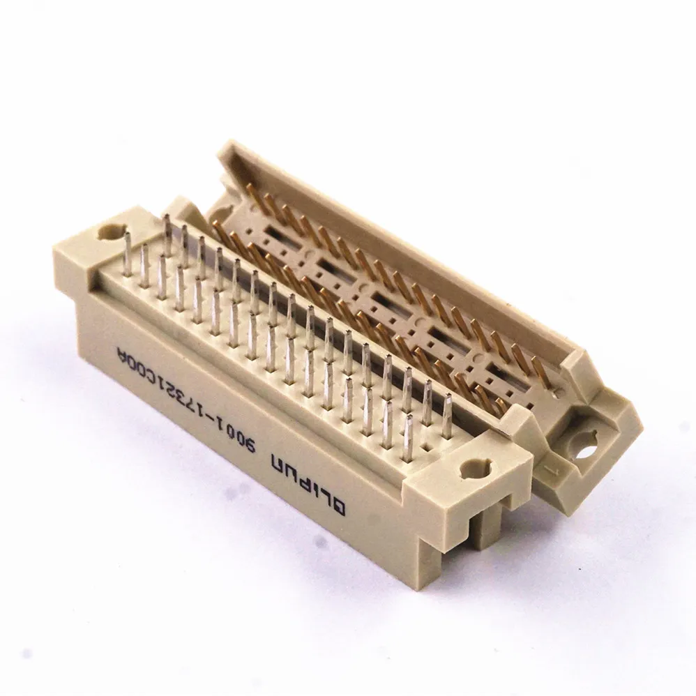 Разъем DIN 41612 2 ряда 32 позиции штекер прямое сквозное отверстие 2x16 контактов шаг 54