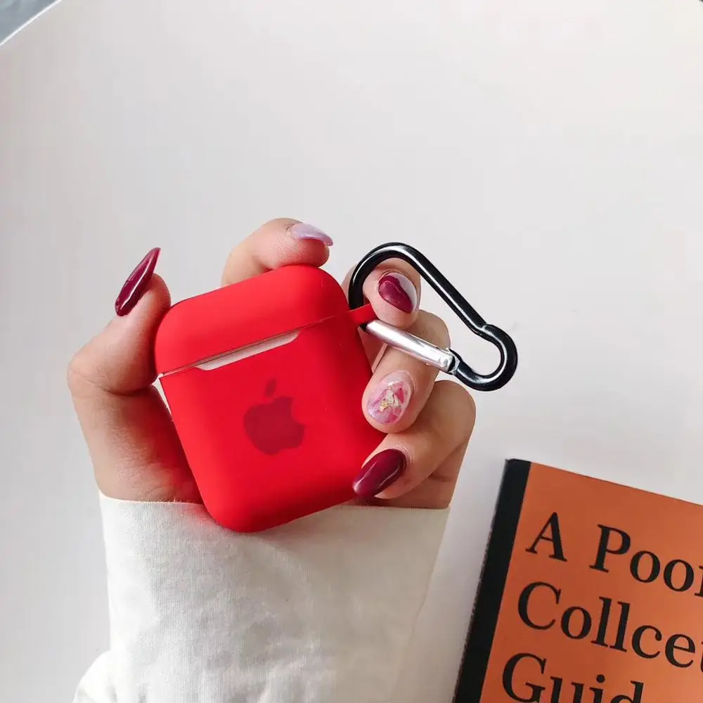 Силиконовый чехол для AirPods с защитой от потери защитный Apple 2 мягкий милый