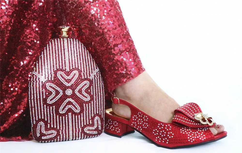 

Великолепные красные женские туфли на среднем каблуке с украшением из кристаллов, классические туфли в африканском стиле, подходят к сумке,...