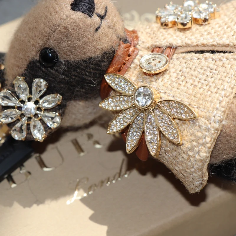 

Kawaii Cashmere Vintage Cartoon Bear Keychain Bag Charm Chain Car Ornaments for Women Luxury Gift Keyring Accessories