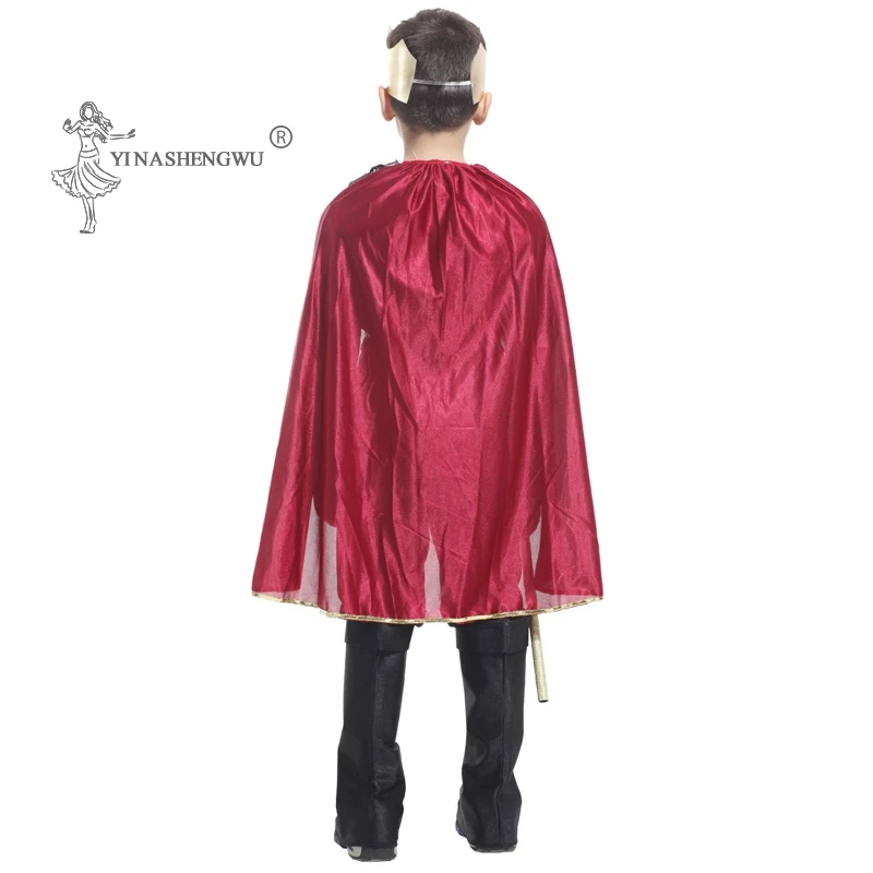 

Costumes & Accessories
