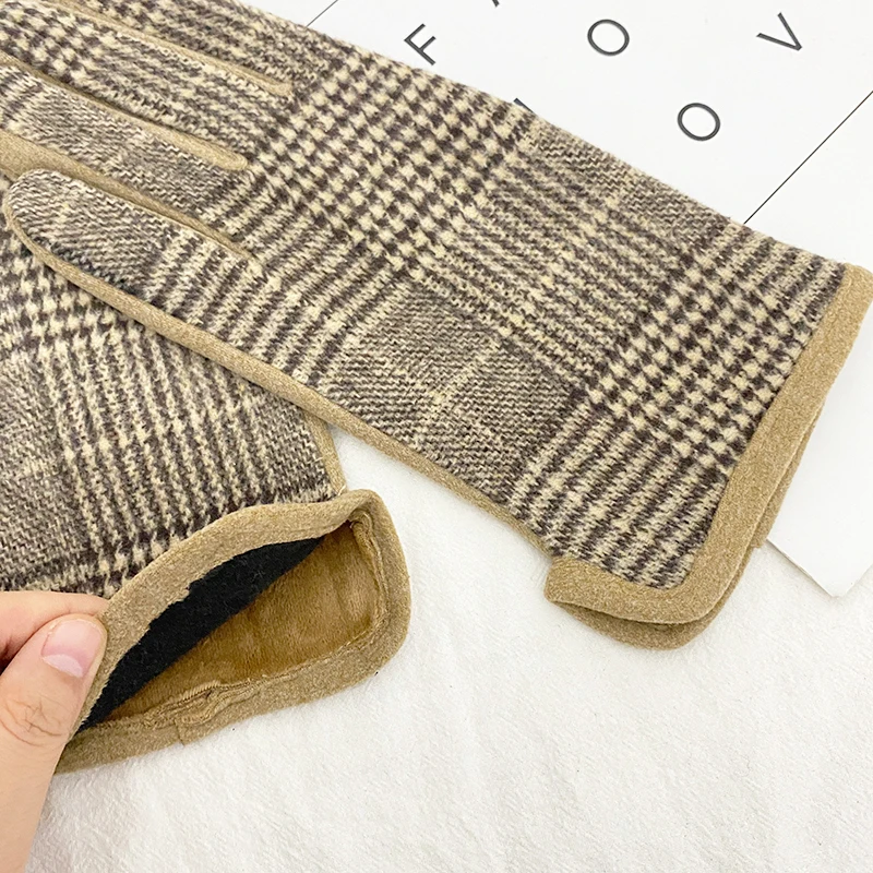 Зимние перчатки MenFull с рисунком гусиные лапки утолщенные теплые клетчатые