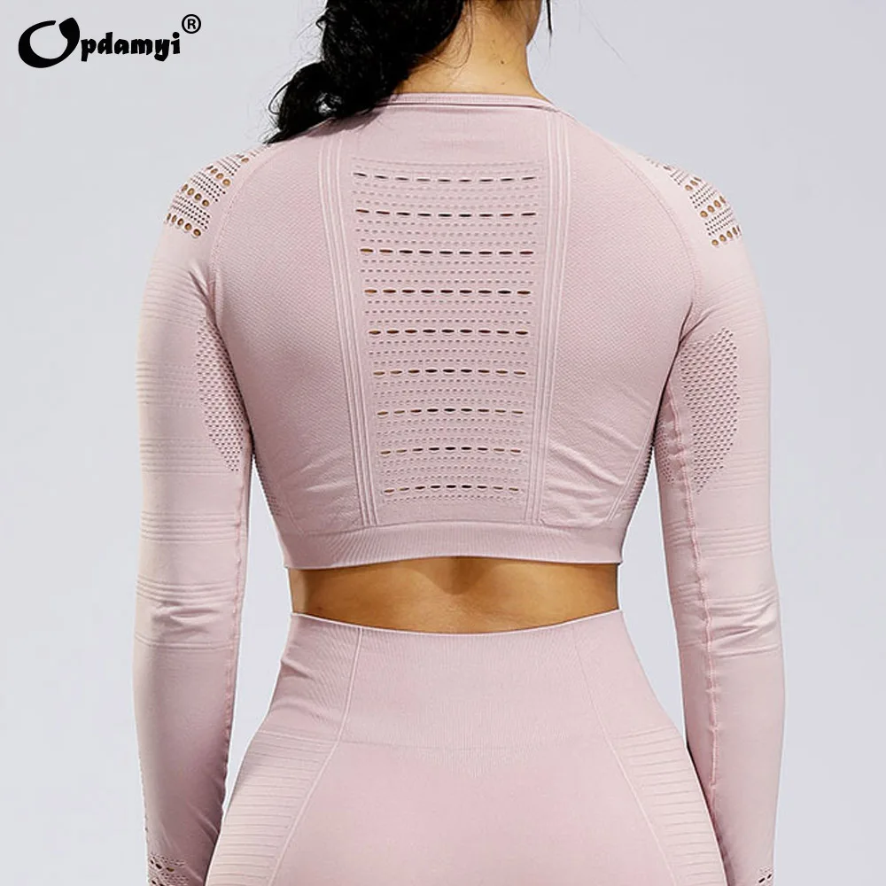 Комплект женский спортивный бесшовный из укороченного топа с длинными рукавами