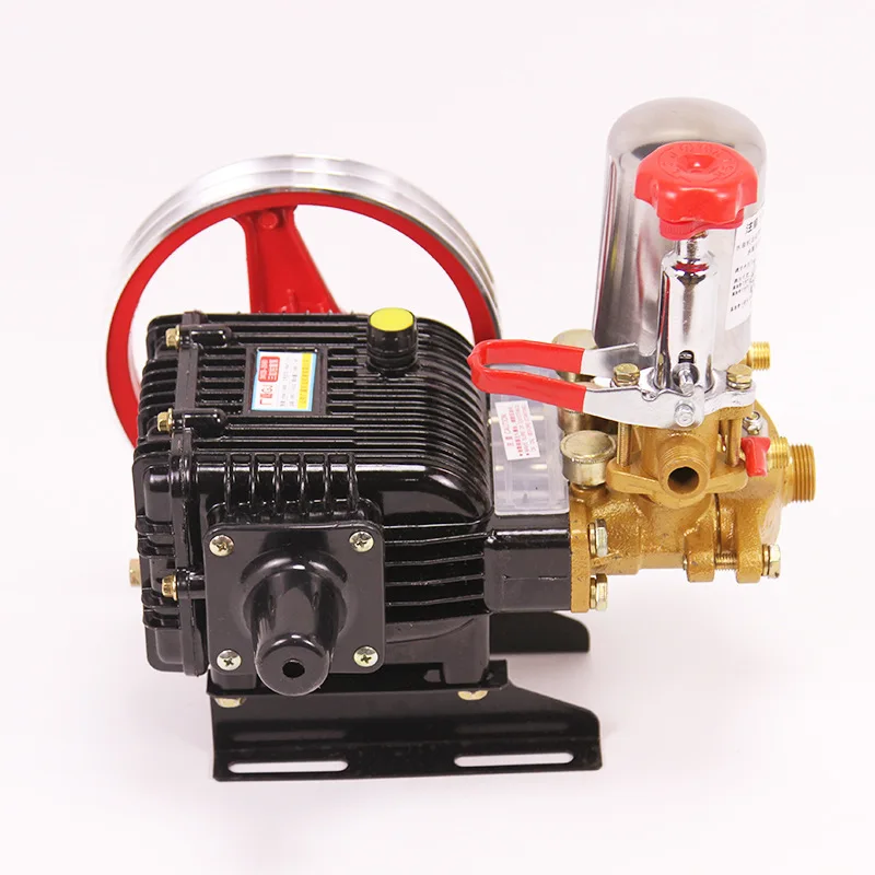 Трехцилиндровый плунжерный насос высокого давления садовый