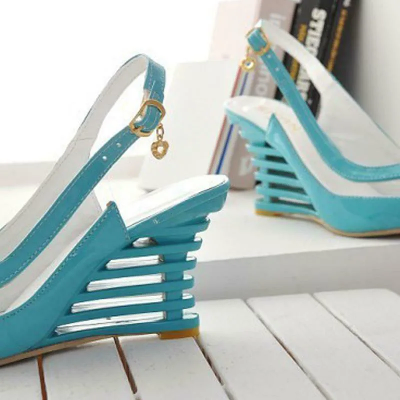 

2020 Summer Flat Buckle Peep Toe Wedges Heel High Heel Women Fashion Beach Ssandals Shoes A66