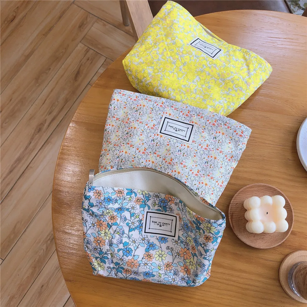 

Ретро Цветочная косметичка из хлопчатобумажной ткани, косметичка, органайзер, Женская дорожная косметичка, вместительная косметичка для д...