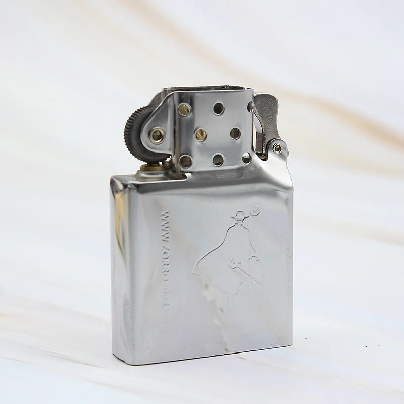 

Free Fire Lighter Hong Kong Origional Product ZORRO Windproof Cigarette Cigar Lighter Movement ZORRO Inflatable Liner Wholesale