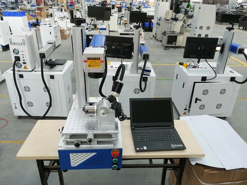 Волоконно-лазерная маркировочная машина белый и черный лазерный гравер для