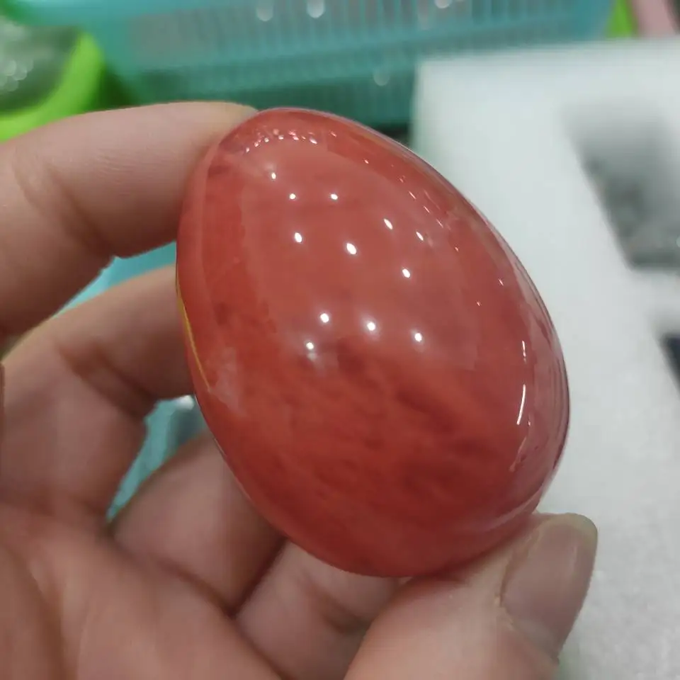 

1 шт Красный плавления запах яйца из кварца полированный кварцевый камень яйцо