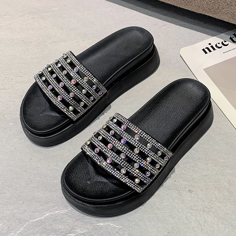 

Women Slippers Slides Flat Heel Slip on Platform Rubber Ladies Shoes Open Toe Beach Sandals Women's Flip Flops Zapatos De Mujer