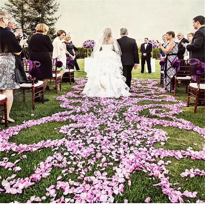 

500 Pieces of Fake Petals Rose Wedding Decoration Petals Artificial Flowers for Wedding Engagement Party Home Decoration DIY