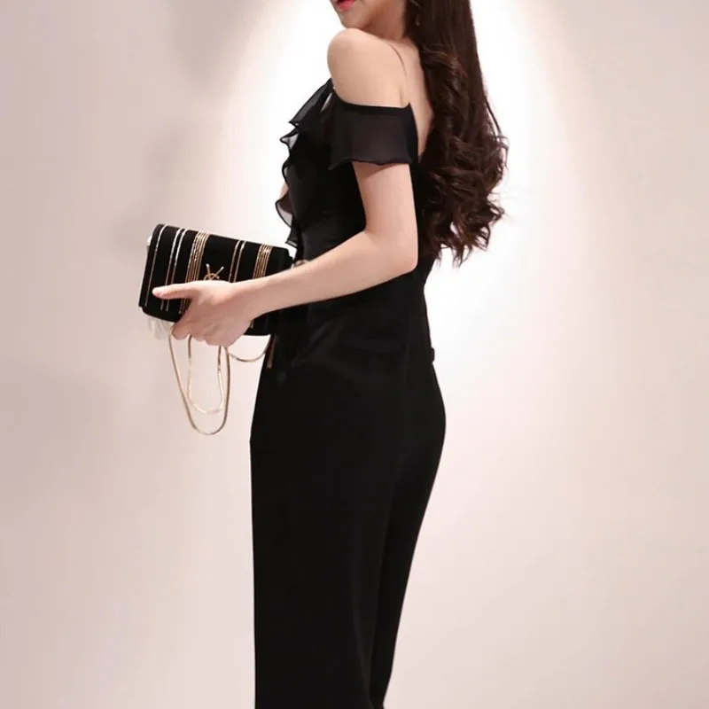 Сексуальный женский комбинезон на бретельках с глубоким v образным вырезом