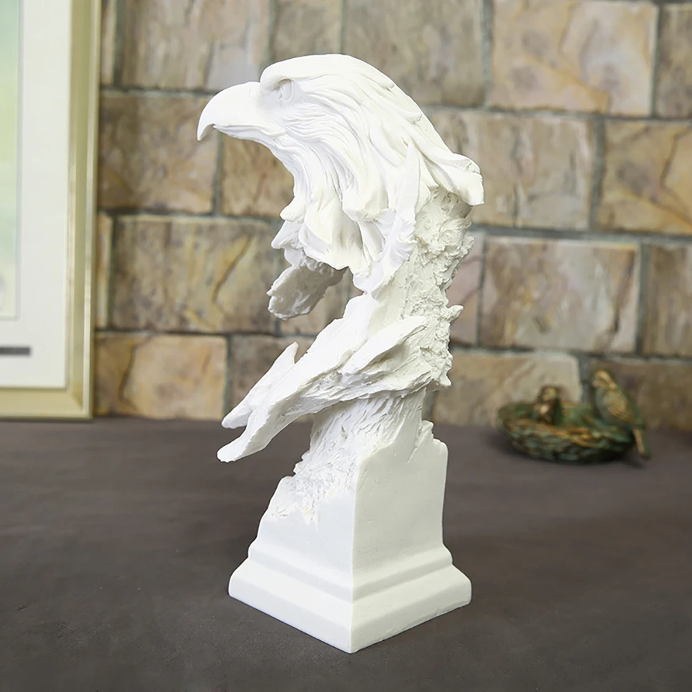 

Nordic Eagle Head Statue Sandstone Resin Figurines Creative Crafts sculpture Gift Desktop Wine Cabinet Decoration Ornaments D110