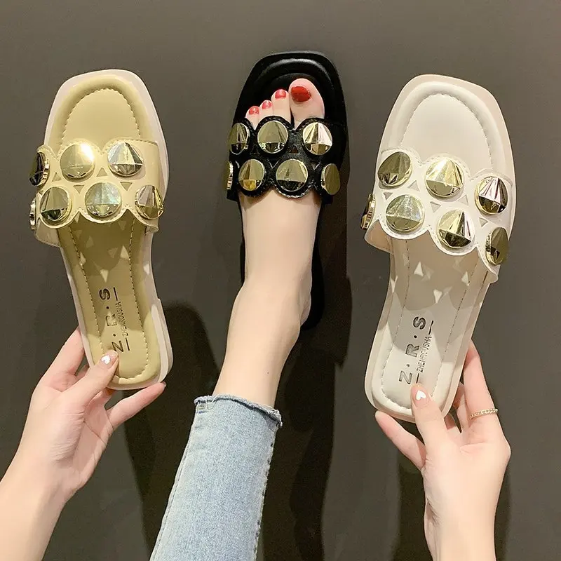 

Shoes Woman 2021 Loafers Rivet Slippers Casual Female Mule Low Pantofle Luxury Flat Mules Summer Soft New Metal Decoration Slide