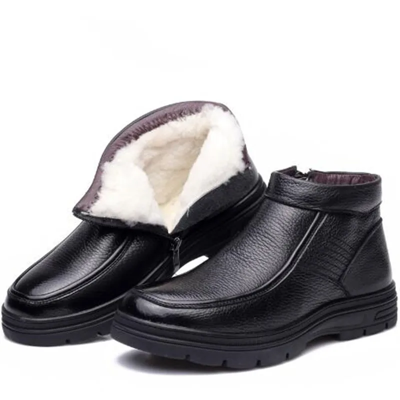 Мужские теплые ботинки зимние из воловьей кожи на плоской нескользящей подошве