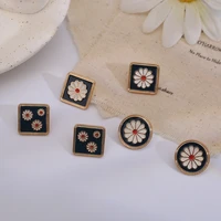 fashion geometric square temperament earrings retro personality small daisy circle earrings for womens jewelry 2020 new