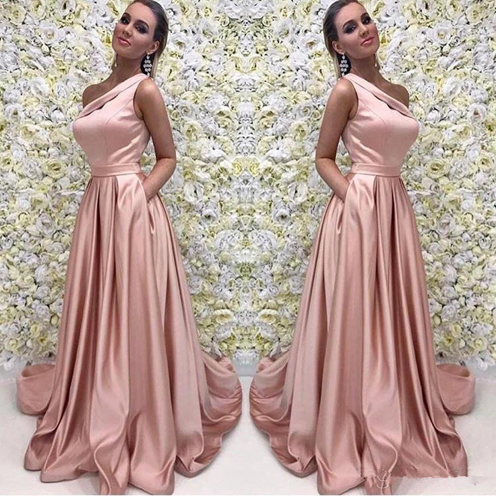 

Rose Gold Long Prom Dress 2021 Elegant One Shoulder Sleeveless A Line Floor Length Satin Evening Dresses Bridesmaid Formal Gown