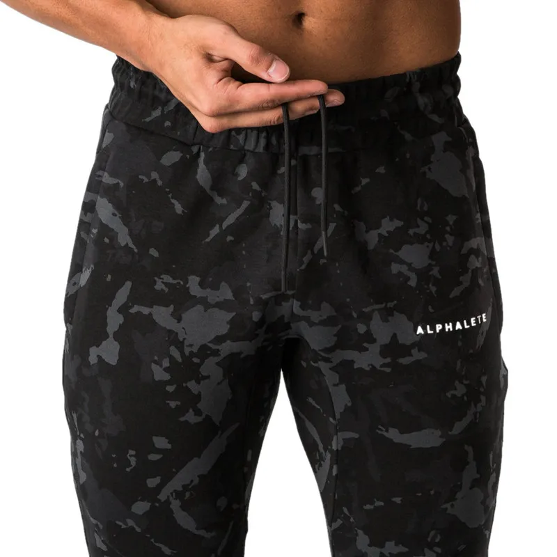 

Autumn new muscle fitness trousers sports leisure camouflage men's self-cultivation running jogging training pants gym leggings
