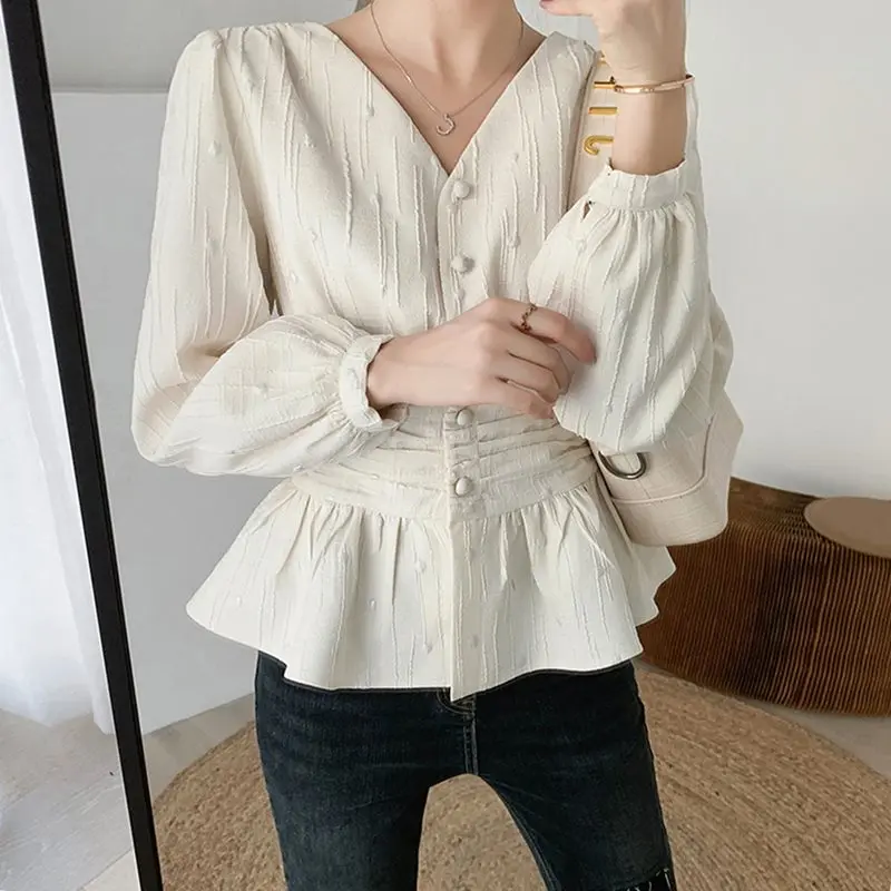 Женское короткое пальто белая Базовая куртка с бусинами тонкая верхняя одежда