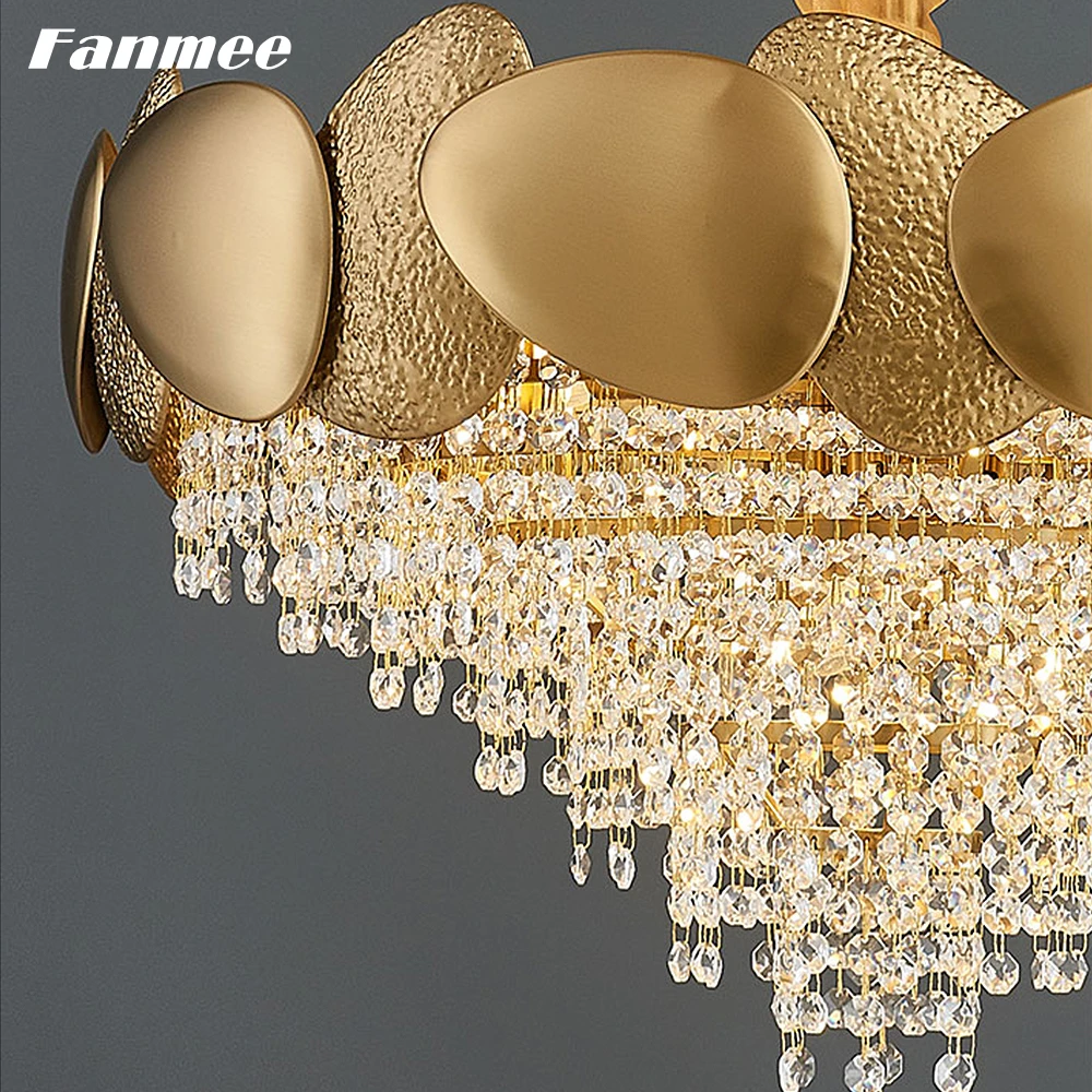 

Postmodern Golden Frame Chandelier Lighting LED Luxury Clear Crystal String Hanging Lamp Art Deco Indoor Light Fixture for Table