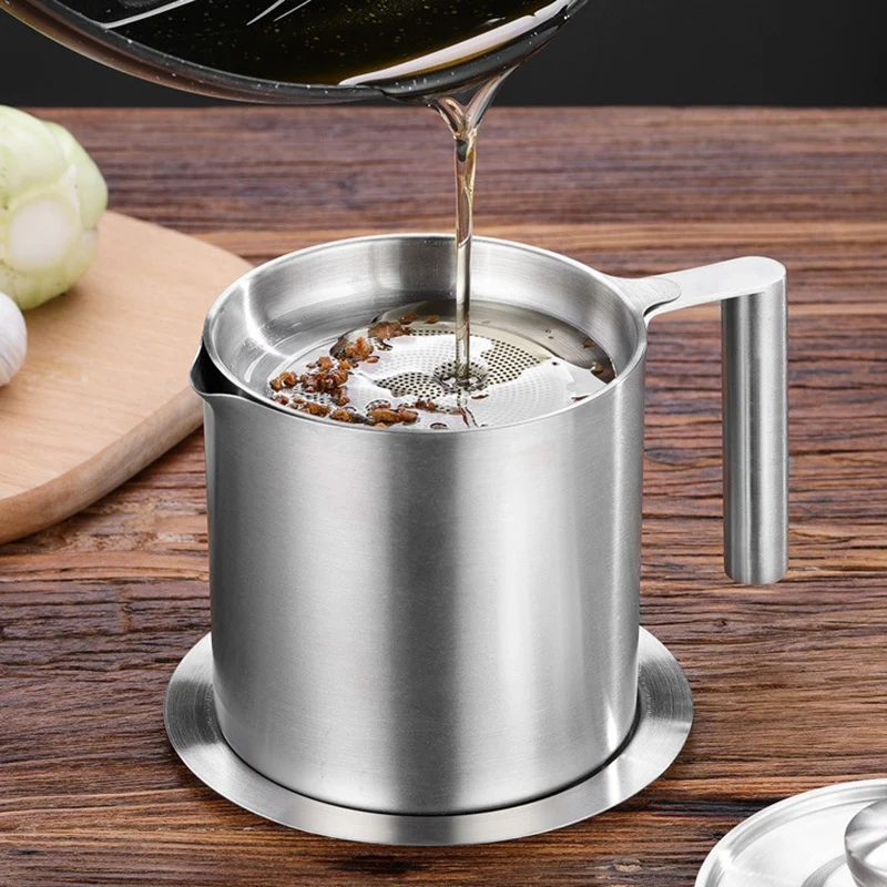 

Stainless Steel Oil Filter Pot with Lid Filter Anti-Leak Oil Pot Inverted Oil Bottle Filter Oil Separation Oil 1.2L