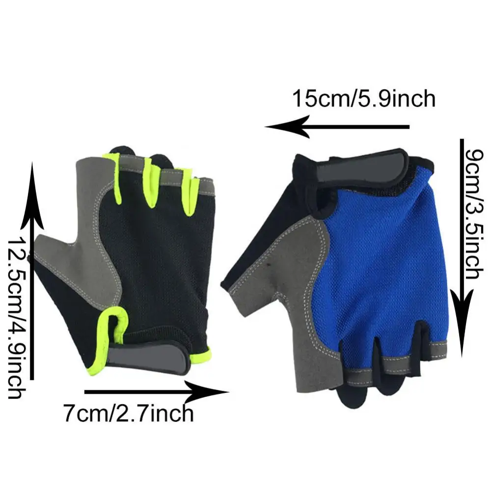 

A pair of basketball ball control gloves adult children basketball practice ball control shooting training half-finger gloves